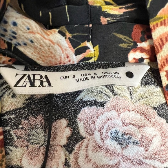 Zara Cropped Floral Top Knotted Long Sleeve Size Small Satin Fall Floral - Picture 6 of 7